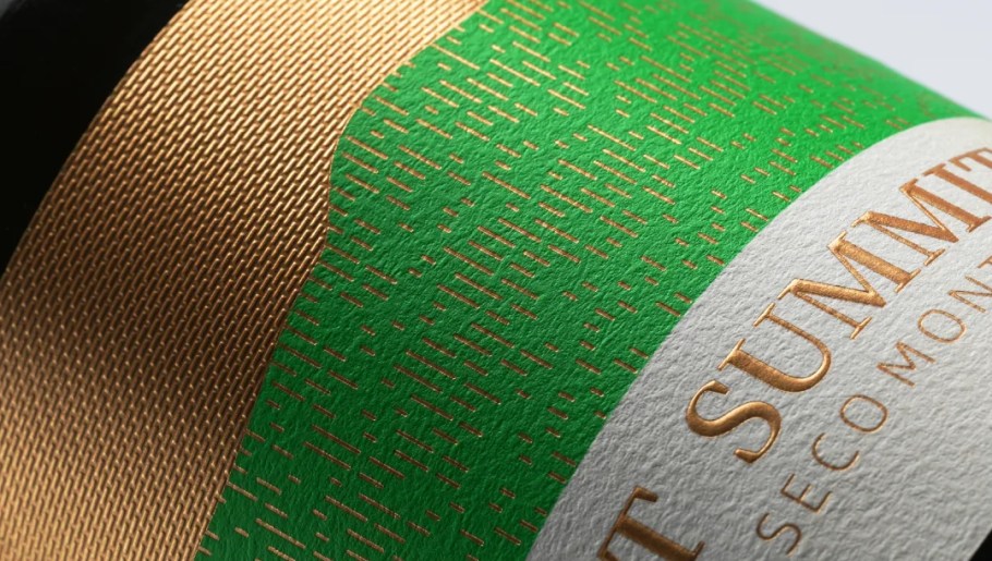 نظام الألوان الموضعية PANTONE®